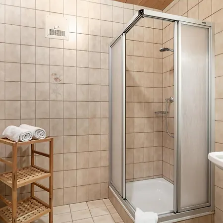 Zellner 4 Und 5 Und 9 Apartment *