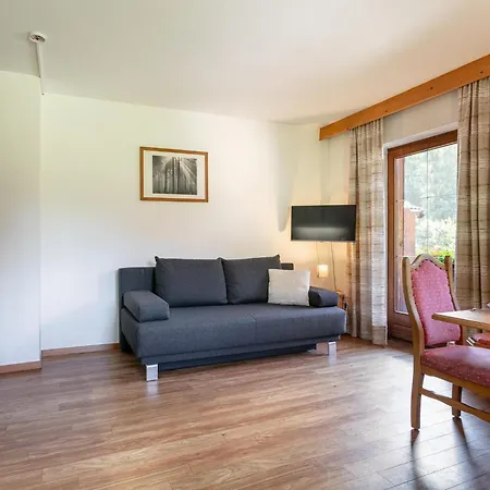 Zellner 4 Und 5 Und 9 Apartment *